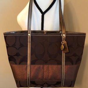 Coach Tote Bag G0768-11098 EUC Bronze